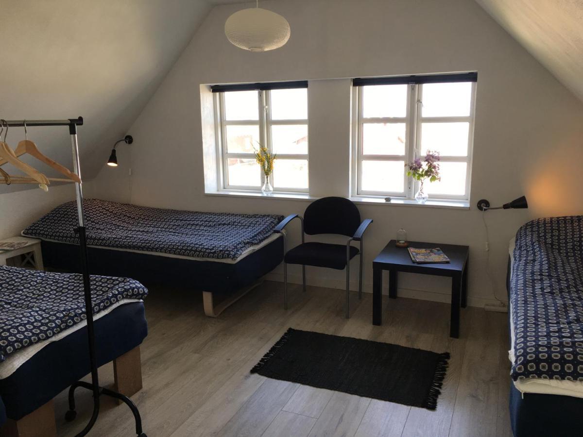 Casablanca Hostel, Hyggelig Overnatning Anholt 外观 照片